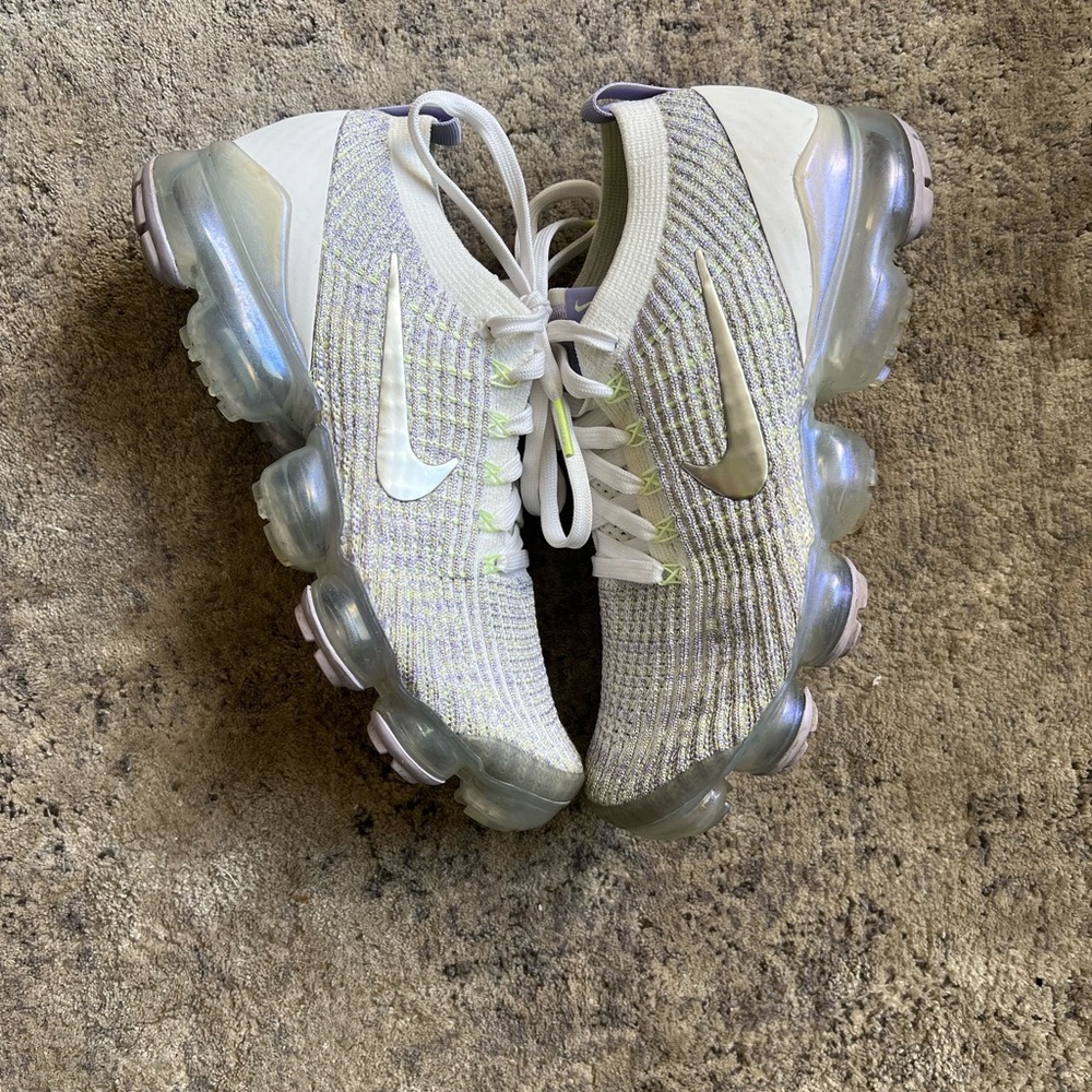 Nike vapor max women 8.5